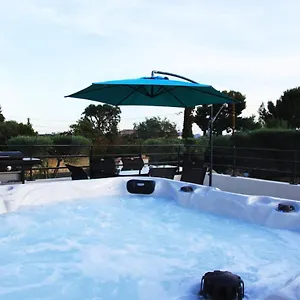 T3 Grande Terrasse Et Jacuzzi Privatif Appartement